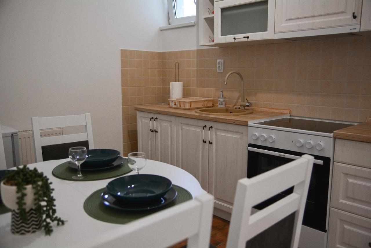 Crown Apartment 2 수보티차 외부 사진